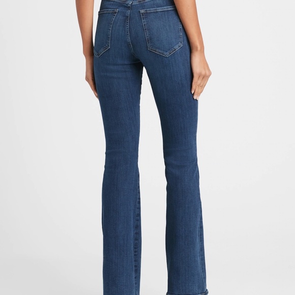 NWT Banana Republic High Rise Flare Jeans - Picture 2 of 4